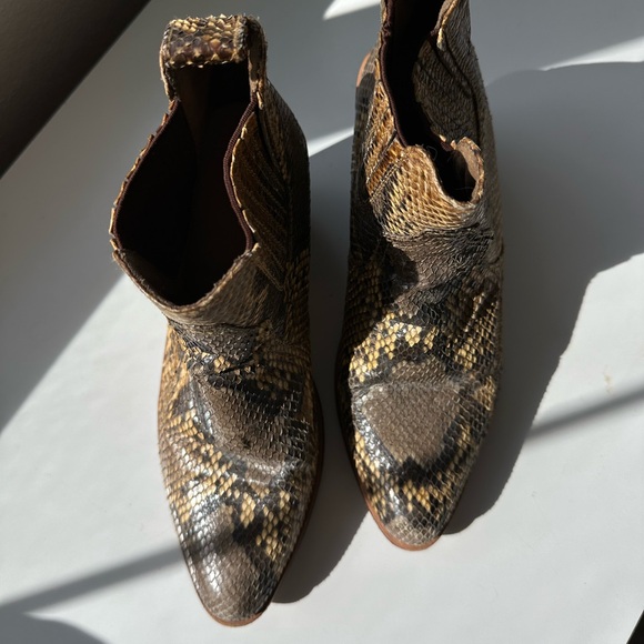 Wandering Coyote Snakeskin Ankle Boots - Picture 1 of 4